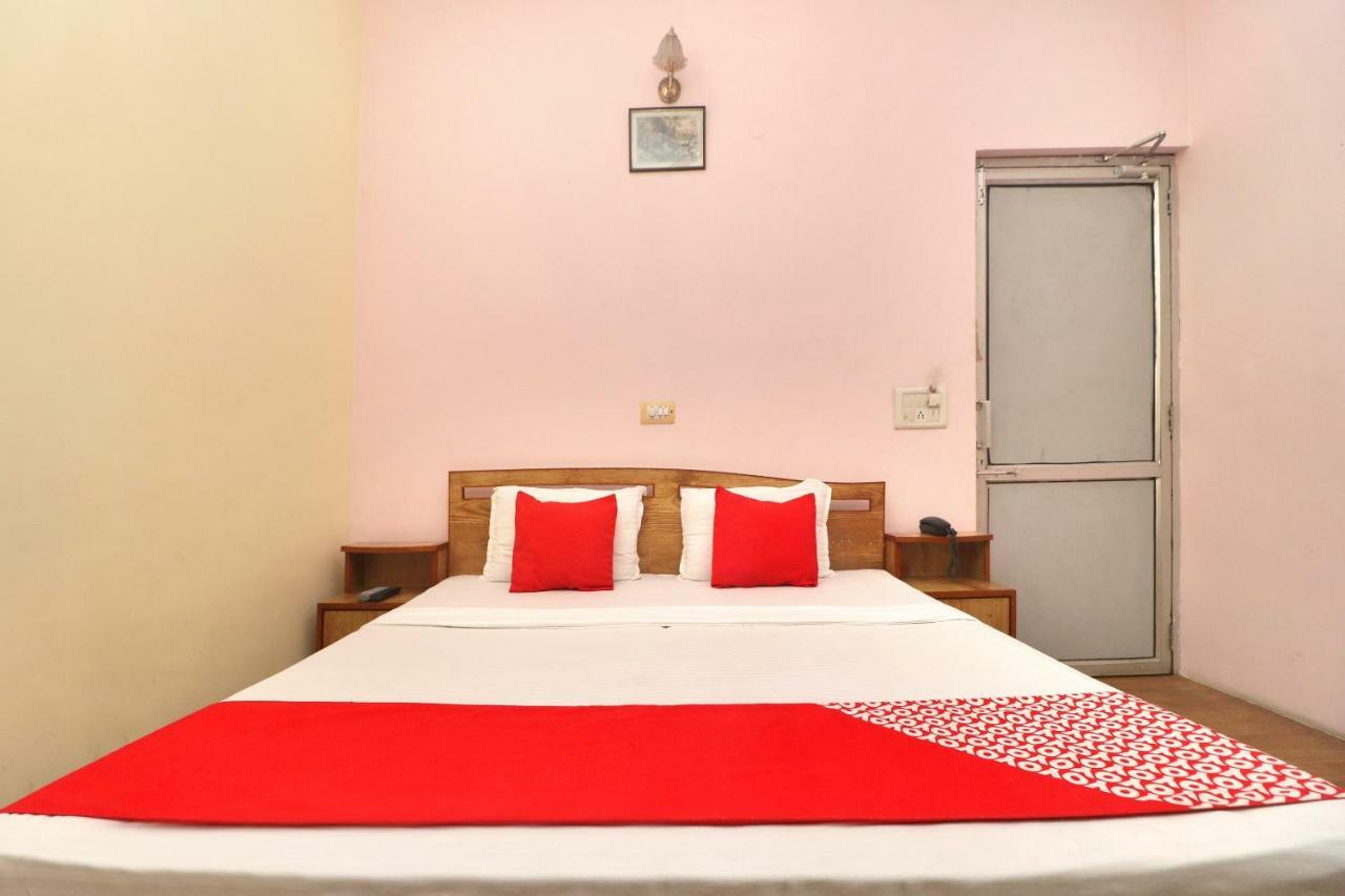 Hotel Oyo 19754 Ms Residency à Hoshiarpur Extérieur photo